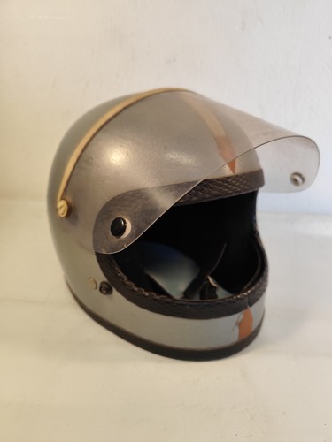 Orig gdr helmet - orig.,