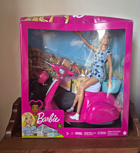 New box barbie doll with - in,